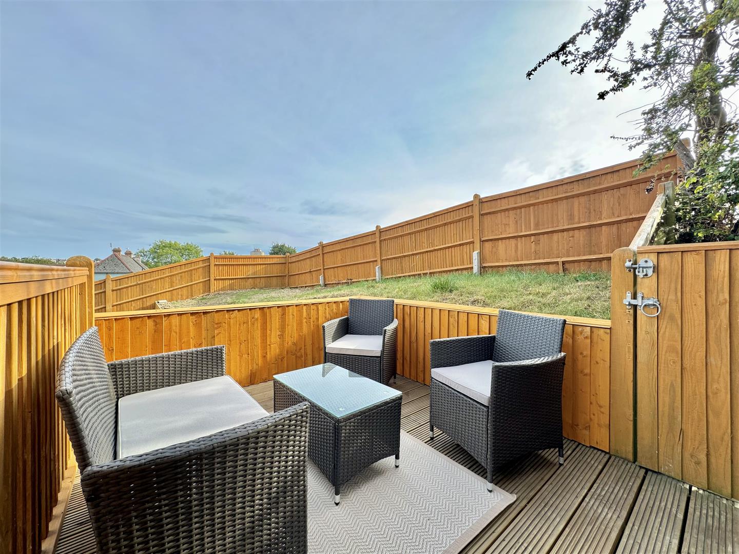 3 bed property in Hollington Old Lane, St Leonards On Sea